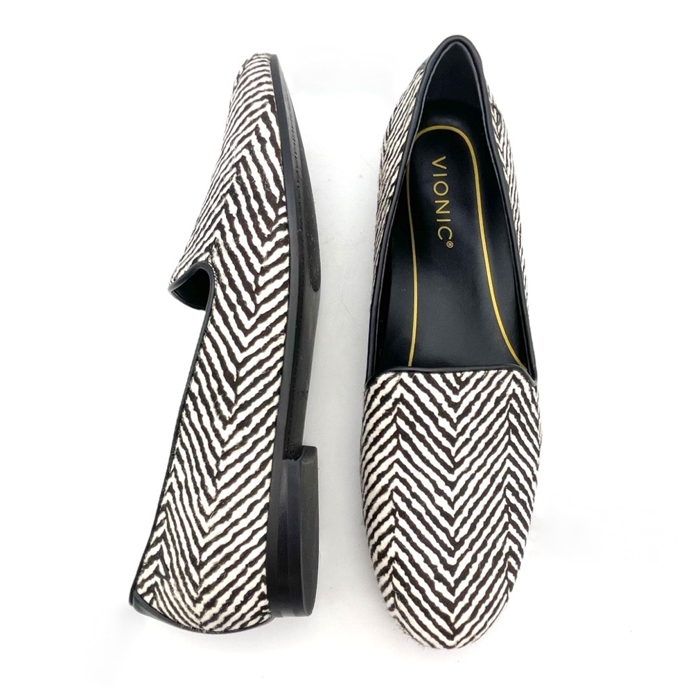 Vionic Black and White Patterned Loafers